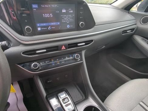 Used 2021 Hyundai Sonata SE FWD image 15