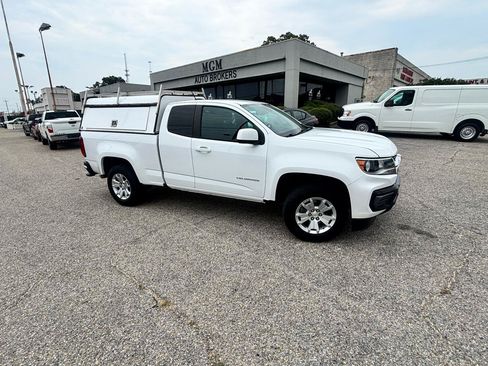 Used 2022 Chevrolet Colorado LT w/ Safety Package RWD image 30