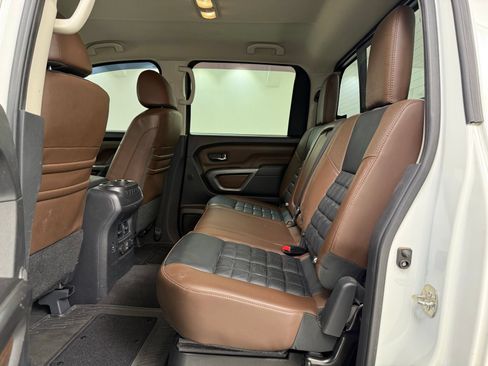 Used 2019 Nissan Titan Platinum Reserve w/ Platinum Utility Package AWD/4WD image 28