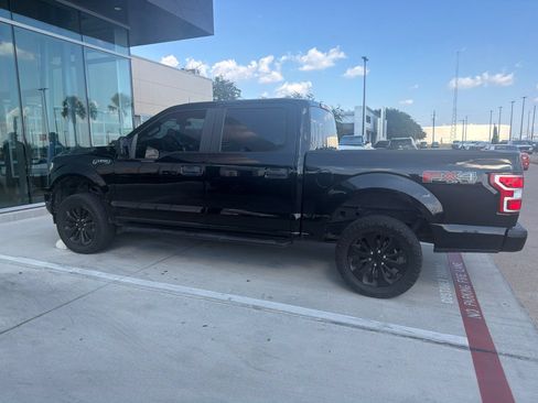Used 2018 Ford F150 XL w/ Equipment Group 101A Mid AWD/4WD image 6