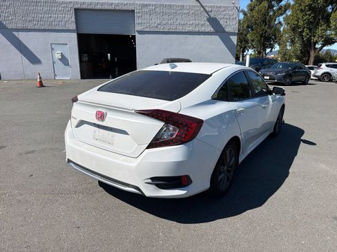 Used 2019 Honda Civic EX image 6