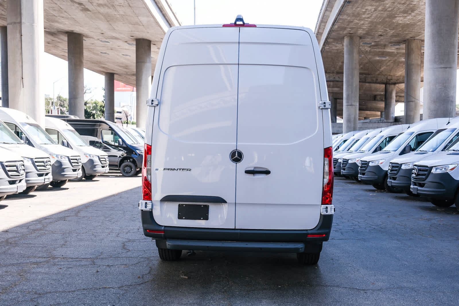New 2025 Mercedes-Benz eSprinter 170 Cargo image 5