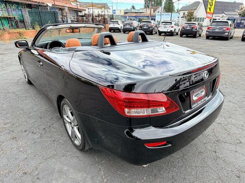 Used 2012 Lexus IS 350C w/ Luxury Pkg RWD image 12