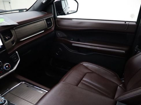 Used 2024 Ford Expedition Max Limited image 24