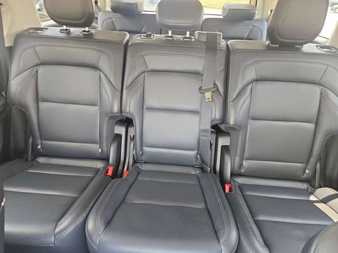 Used 2026 Lincoln Navigator Reserve AWD/4WD image 31