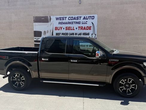 Used 2016 Ford F150 Lariat w/ Equipment Group 502A Luxury AWD/4WD image 2