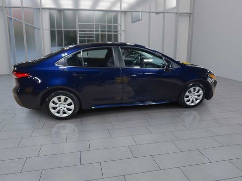 Used 2023 Toyota Corolla LE w/ Carpet Mat Package (TMS) FWD image 9