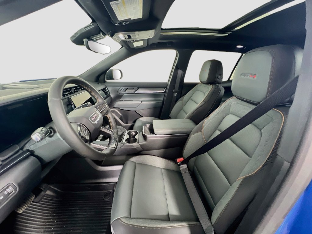 Certified 2026 GMC Terrain AT4 w/ Technology Package II AWD/4WD image 19
