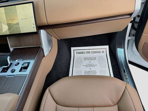 New 2027 Land Rover Range Rover SE AWD/4WD image 19