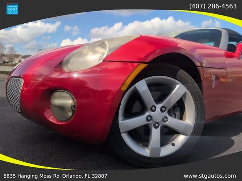 Used 2007 Pontiac Solstice Convertible w/ Premium Package image 8