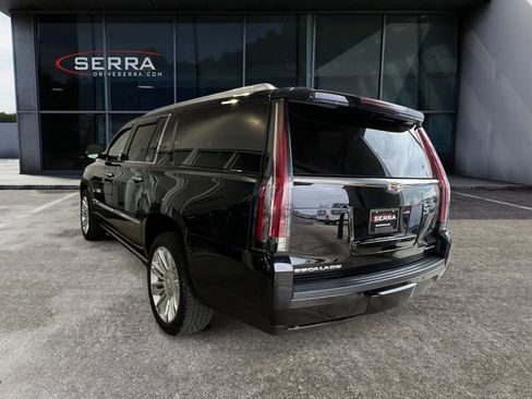 Used 2016 Cadillac Escalade ESV Platinum AWD/4WD image 2