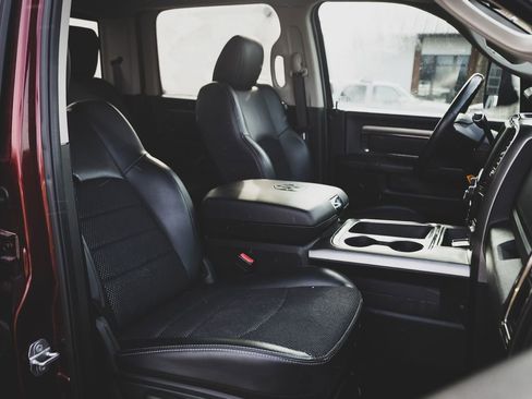 Used 2018 RAM 2500 Lone Star w/ Sport Appearance Group AWD/4WD image 23