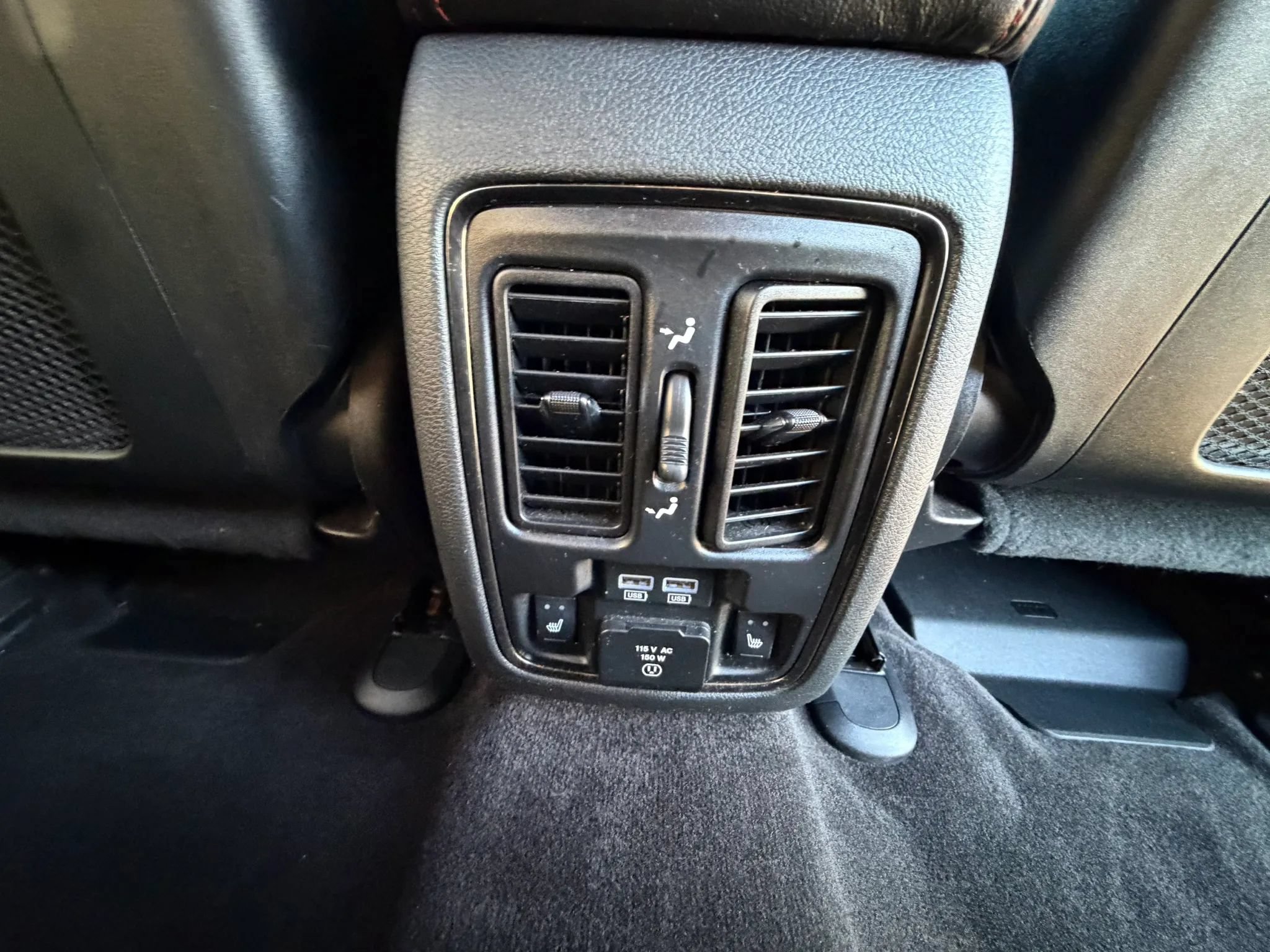 Used 2018 Dodge Durango R/T AWD/4WD image 39