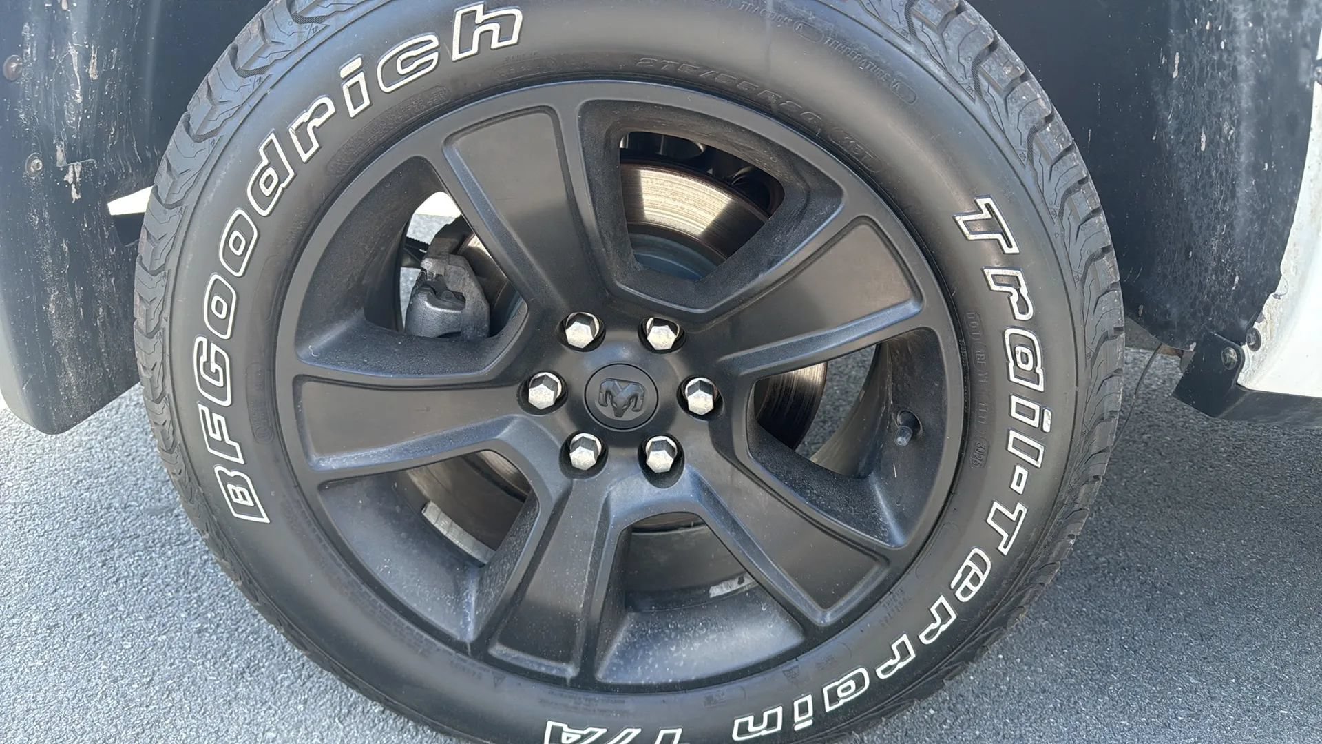 Used 2020 RAM 1500 Big Horn AWD/4WD image 13