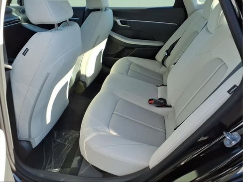 New 2026 Hyundai Sonata SE FWD image 11