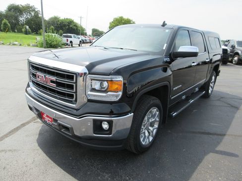 Used 2015 GMC Sierra 1500 SLT w/ SLT Crew Cab Value Package AWD/4WD image 13