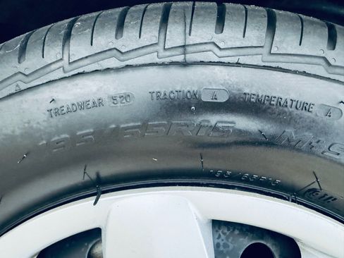 Used 2008 Hyundai Elantra SE image 12