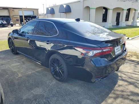 Used 2021 Toyota Camry XSE w/ Navigation Package image 3