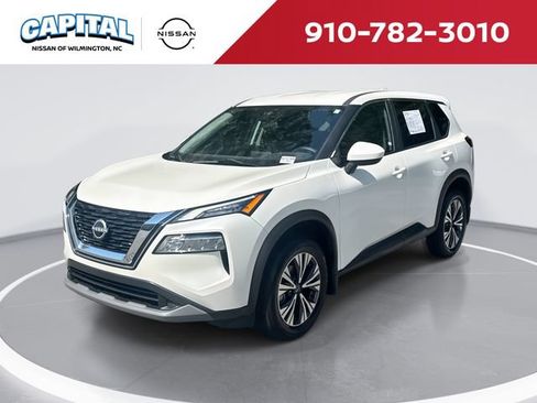 Used 2023 Nissan Rogue SV FWD image 1