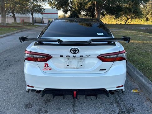 Used 2023 Toyota Camry XSE image 4