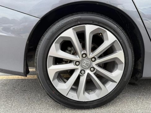 Used 2013 Honda Accord Sport image 28