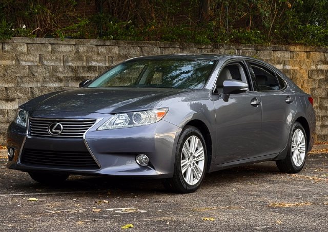 Used 2014 Lexus ES 350 w/ Premium Package FWD image 15