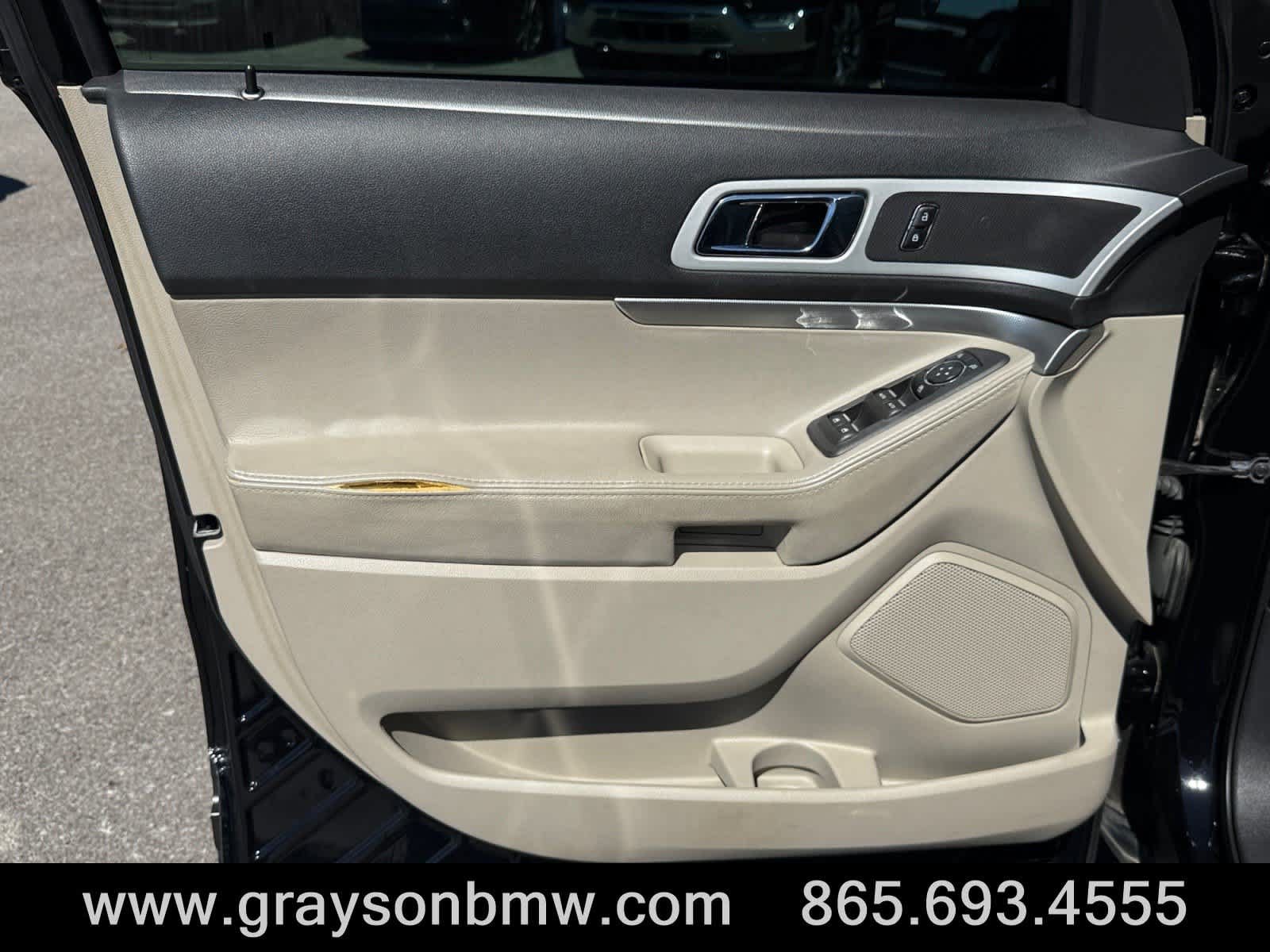 Used 2012 Ford Explorer XLT AWD/4WD image 14