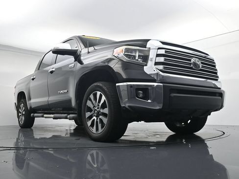 Used 2019 Toyota Tundra Limited w/ Limited Premium Package AWD/4WD image 28