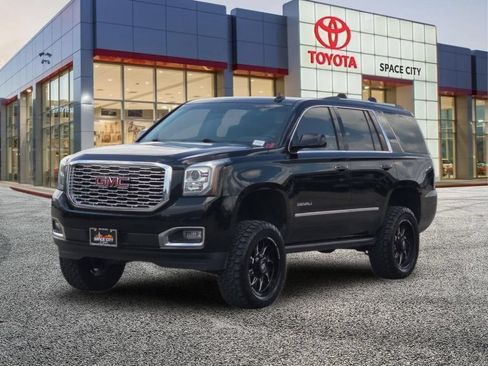 Used 2018 GMC Yukon Denali w/ Denali Ultimate Package AWD/4WD image 2