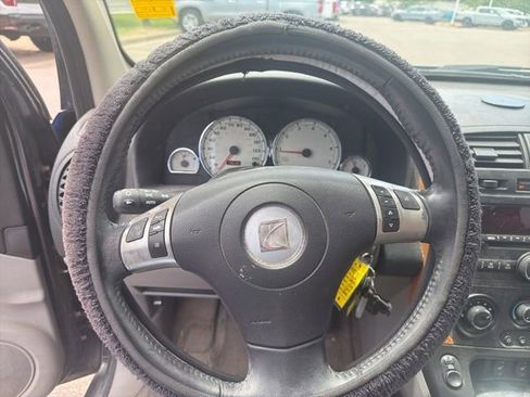 Used 2006 Saturn Vue AWD V6 w/ Comfort Pkg image 16