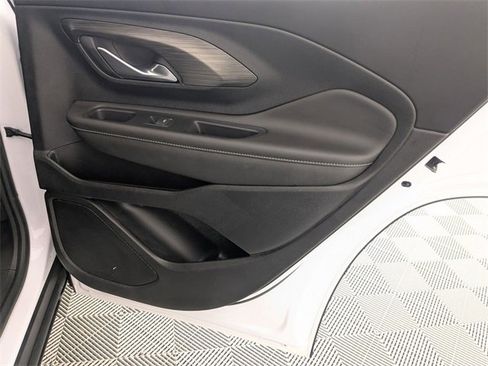 Certified 2023 GMC Terrain SLE w/ Driver Convenience Package image 31