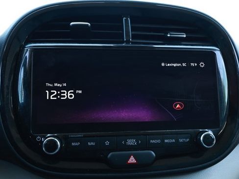 Used 2023 Kia Soul EX FWD image 16