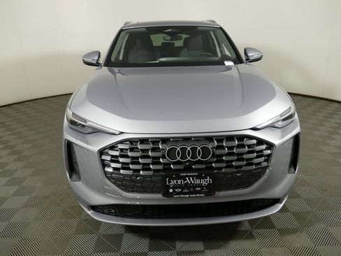New 2025 Audi Q5 Premium Plus image 8