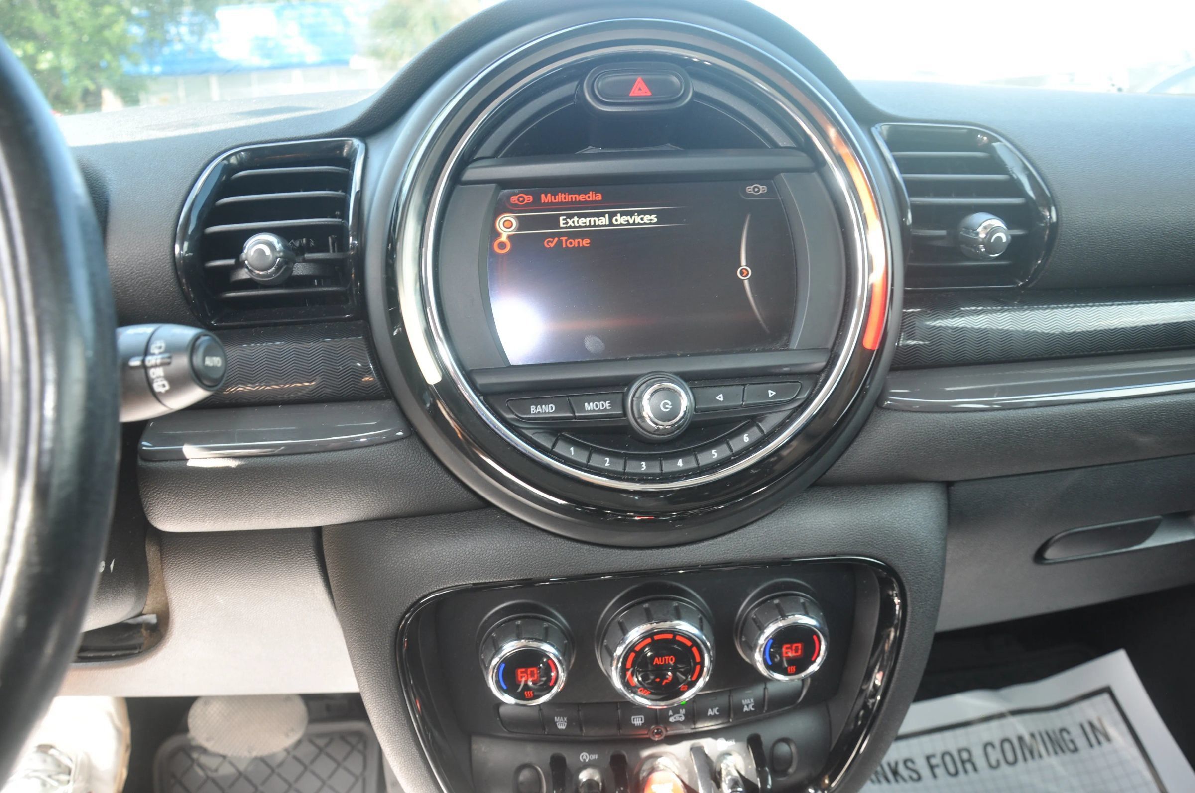 Used 2016 MINI Cooper Clubman FWD image 26