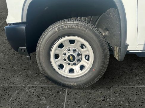 New 2026 Chevrolet Silverado 2500 W/T w/ WT Convenience Package image 9