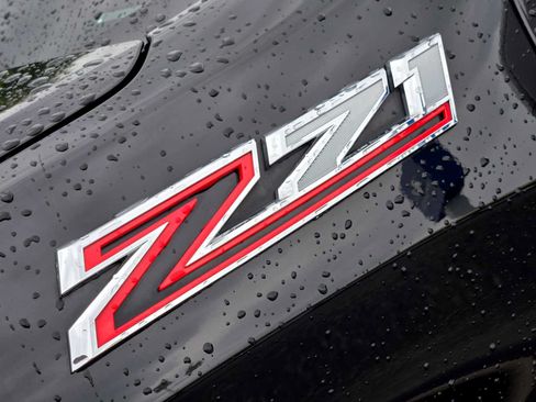 Certified 2023 Chevrolet Silverado 1500 RST w/ Z71 Off-Road Package AWD/4WD image 13