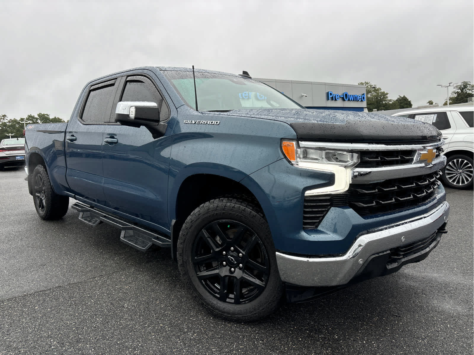 Certified 2024 Chevrolet Silverado 1500 LT w/ All Star Edition Plus AWD/4WD image 33