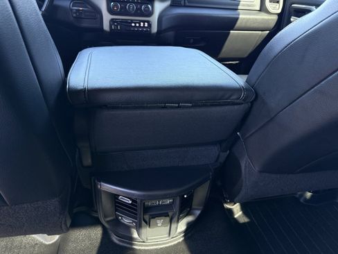 Used 2022 RAM 2500 Laramie image 27