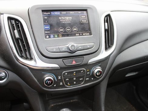 Used 2020 Chevrolet Equinox LT image 6