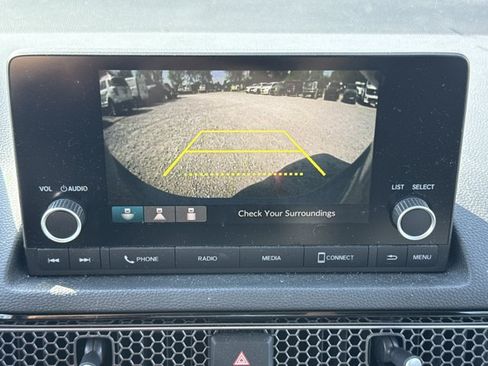 Used 2023 Honda Civic EX image 5