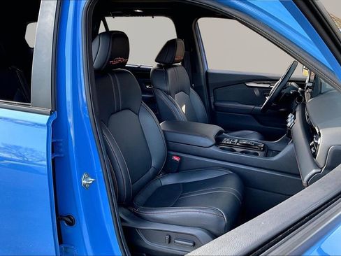 Used 2024 Honda Pilot TrailSport image 23