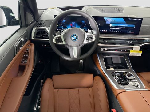 New 2026 BMW X5 xDrive50e w/ Executive Package AWD/4WD image 24