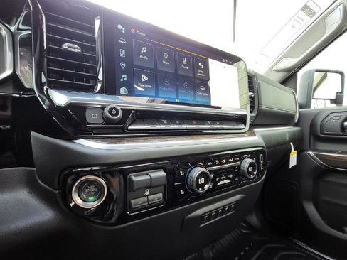 New 2026 Chevrolet Silverado 3500 LT w/ Convenience Package AWD/4WD image 19