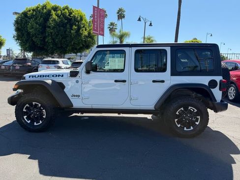 Used 2024 Jeep Wrangler Unlimited Rubicon 4xe AWD/4WD image 5