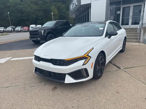 Certified 2025 Kia K5 GT-Line w/ GT-Line Premium Package image 3