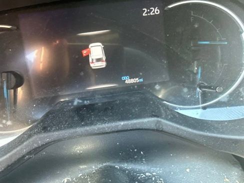 Used 2021 Toyota RAV4 XSE w/ XSE Grade Weather Package AWD/4WD image 25