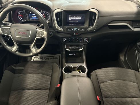 Used 2024 GMC Terrain SLE AWD/4WD image 11