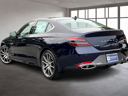 New 2026 Genesis G70 2.5T Prestige image 3
