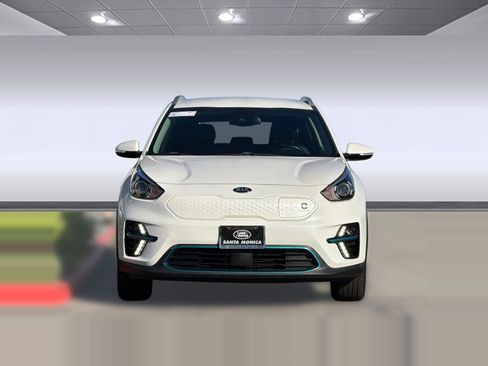 Used 2020 Kia Niro EX image 5