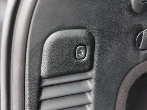 Used 2018 Jeep Grand Cherokee High Altitude image 15